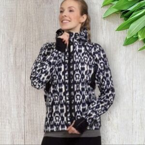 Lululemon Willpower Sprinkler Ikat Downtime Jacket Special Edition Size 6